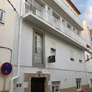 Guest house Pensio Torrent, L'Escala